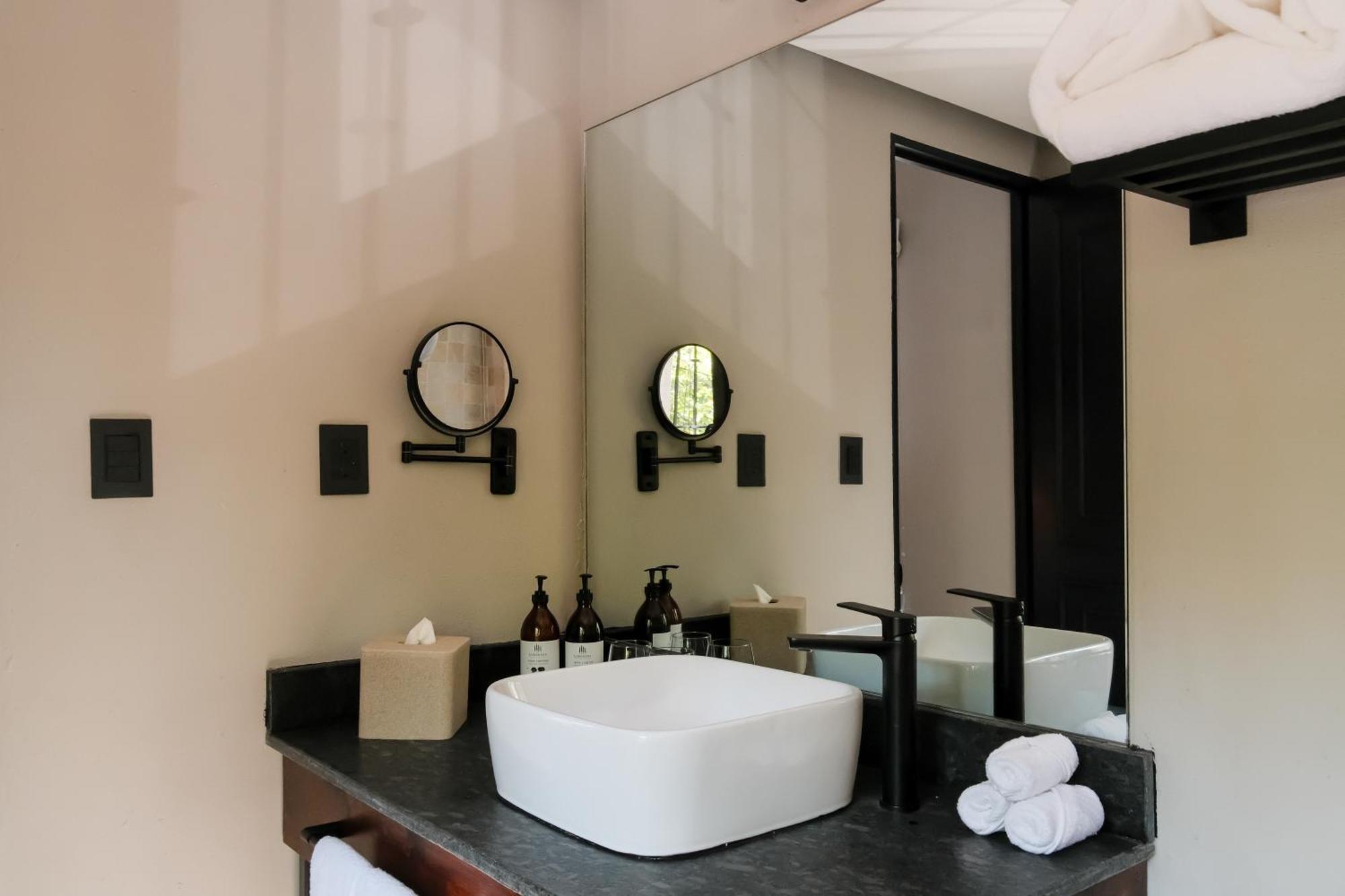Casa Serenos مدينة مكسيكو المظهر الخارجي الصورة